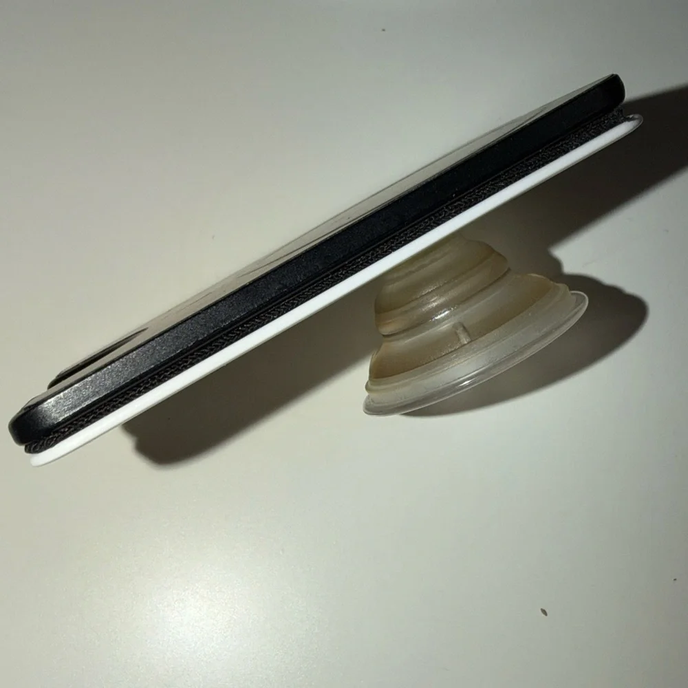 White and Black Phone Grip